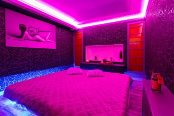 Салон эротического массажа Trinityм. Калужская, г. Москва - фото 5